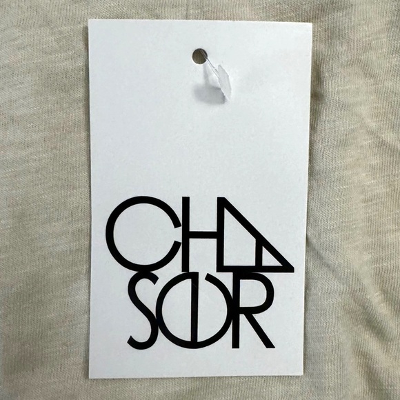 Chaser Sleeveless Tank Top Keyhole Back Vent Raw Hem Gauze Vanilla Ivory Medium - Picture 4 of 16